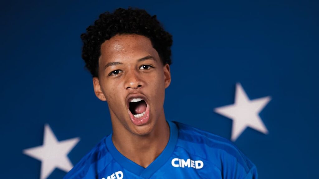 Zé Lucas Cruzeiro